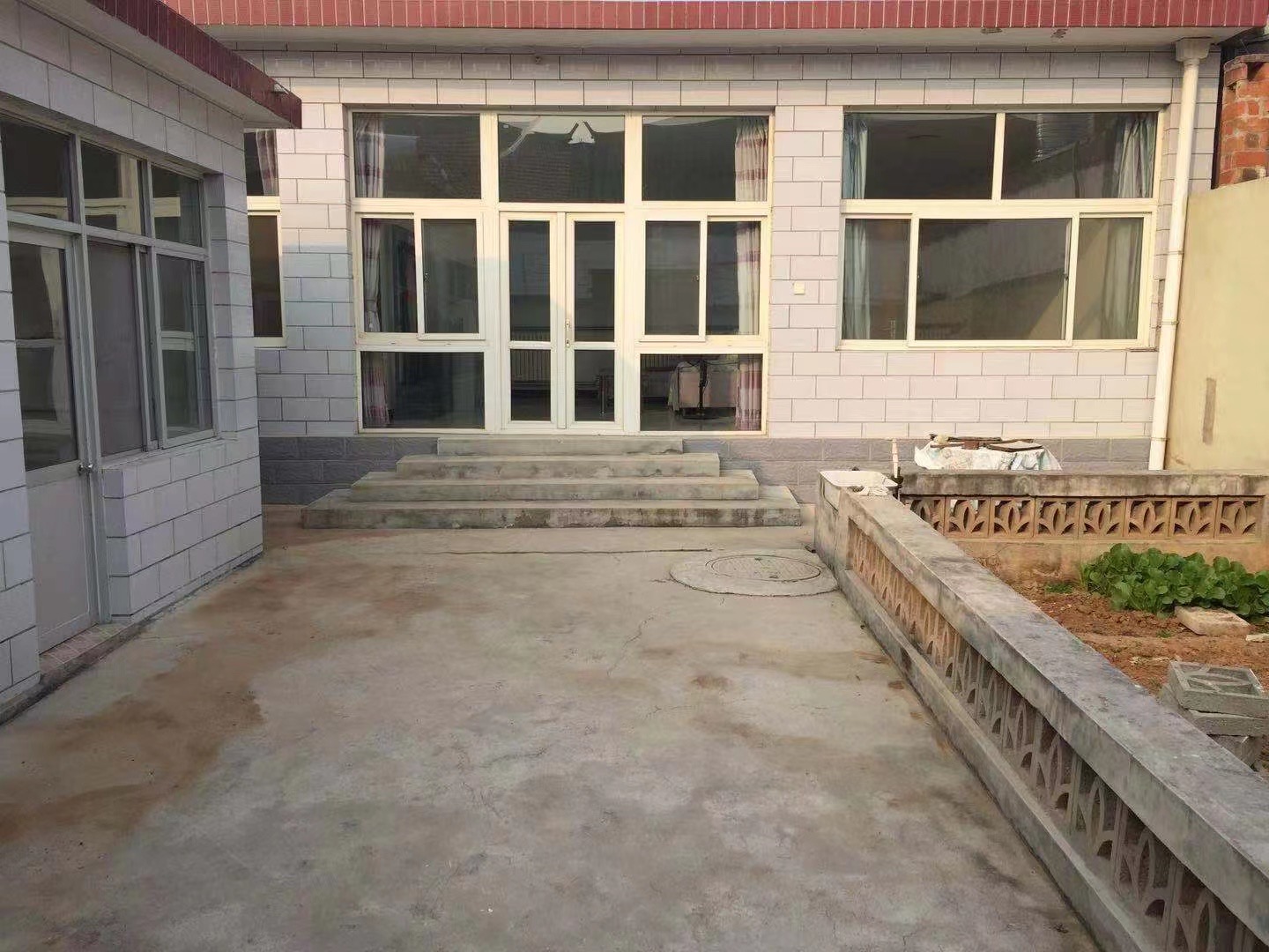 密云区溪翁庄镇农村小院出租，近密云水库，院里可种菜